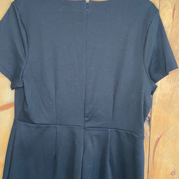 Ponte dress - Picture 4 of 5